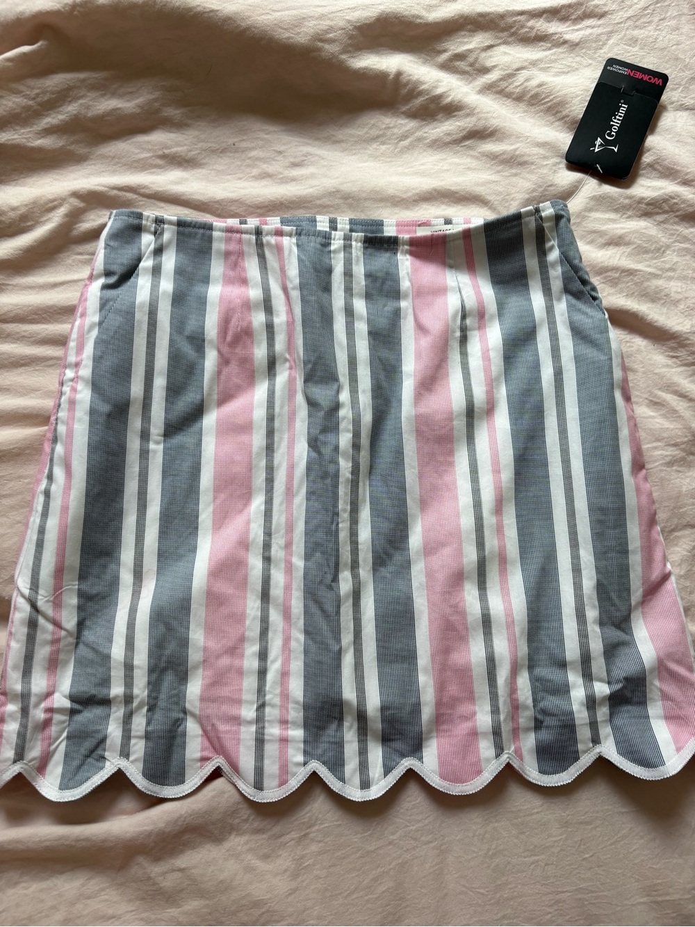 Scallop-Hem Striped Mini Skirt in Pink & Gray